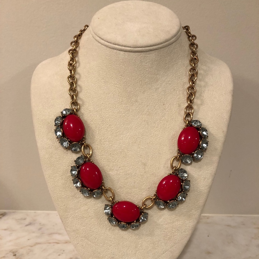 Mae Necklace